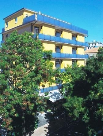 Hotel Capitol Pesaro Exterior photo
