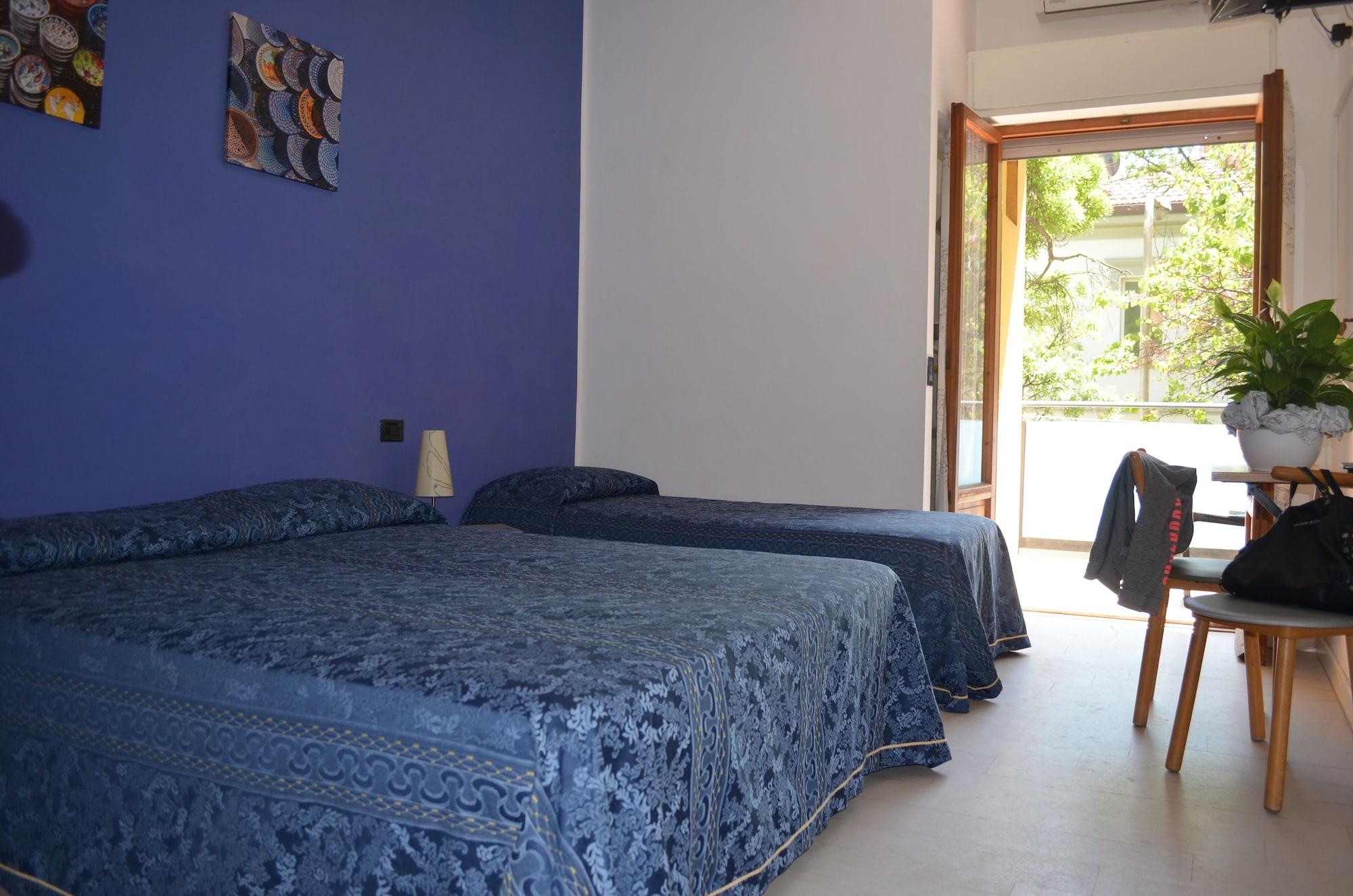 Hotel Capitol Pesaro Exterior photo